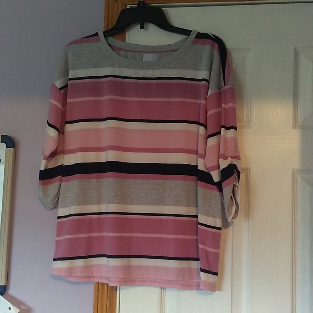 Pink striped shirt with 3/4 sleeves